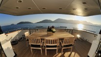SL100 ARIA -  Aft Deck Al Fresco Dining